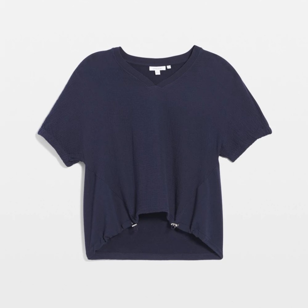 Zenergy Chico’s Gauze Lounge
Shirt in Passport Blue